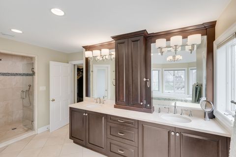 Tiny photo for 4 Polo Drive, South Barrington, IL 60010 (MLS # 12599900)