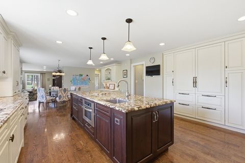 Tiny photo for 4 Polo Drive, South Barrington, IL 60010 (MLS # 12599900)