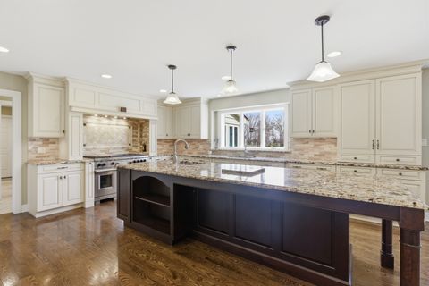 Tiny photo for 4 Polo Drive, South Barrington, IL 60010 (MLS # 12599900)