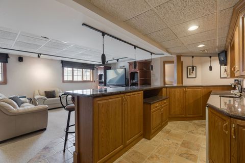 Tiny photo for 4 Polo Drive, South Barrington, IL 60010 (MLS # 12599900)