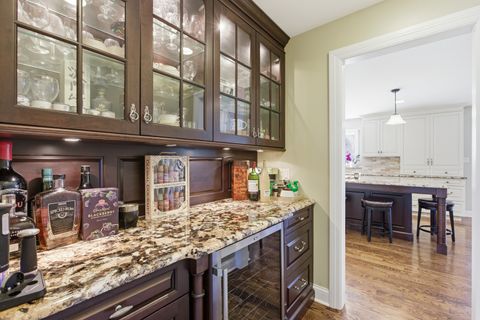 Tiny photo for 4 Polo Drive, South Barrington, IL 60010 (MLS # 12599900)