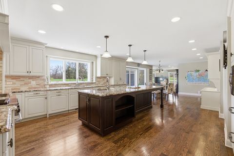 Tiny photo for 4 Polo Drive, South Barrington, IL 60010 (MLS # 12599900)