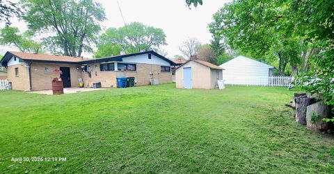 Tiny photo for 703 Sheldon Avenue, Aurora, IL 60506 (MLS # 12633817)