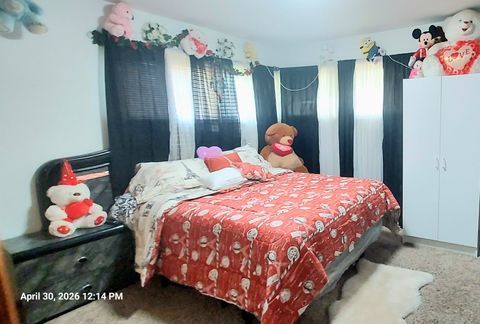 Tiny photo for 703 Sheldon Avenue, Aurora, IL 60506 (MLS # 12633817)