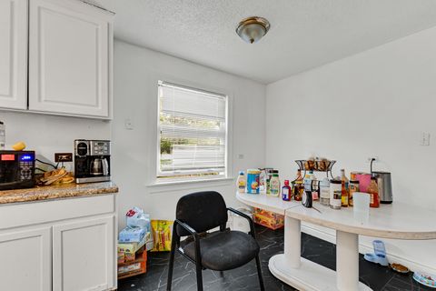 Tiny photo for 9357 S JEFFERY Avenue, Chicago, IL 60617 (MLS # 12674120)