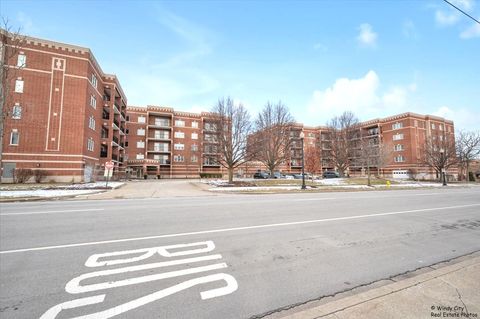 Tiny photo for 455 W Front Street #2-208, Wheaton, IL 60187 (MLS # 12539089)