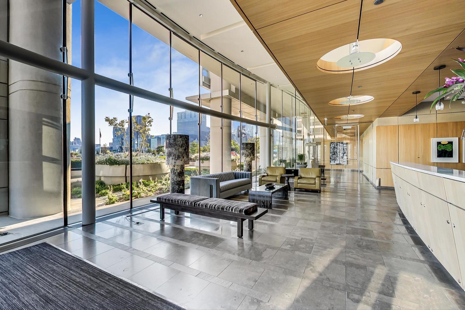 340 E Randolph Street 4105