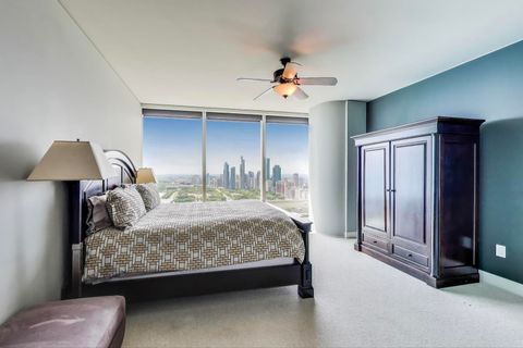 Tiny photo for 340 E Randolph Street #4105, Chicago, IL 60601 (MLS # 12398416)