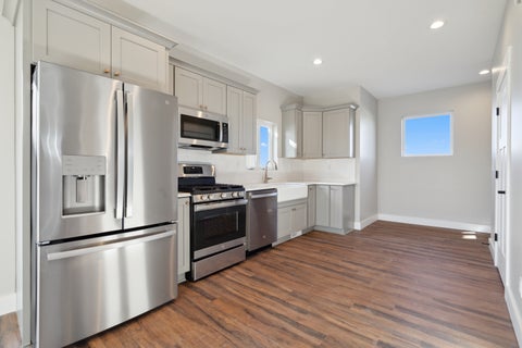 Tiny photo for 6136 Mississippi Avenue, Davenport, IA 52807 (MLS # 12706135)