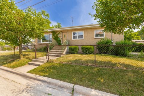 Photo of 715 Water Street, Joliet, IL 60436 (MLS # 12475458)