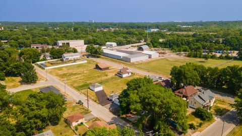 Tiny photo for 715 Water Street, Joliet, IL 60436 (MLS # 12475458)