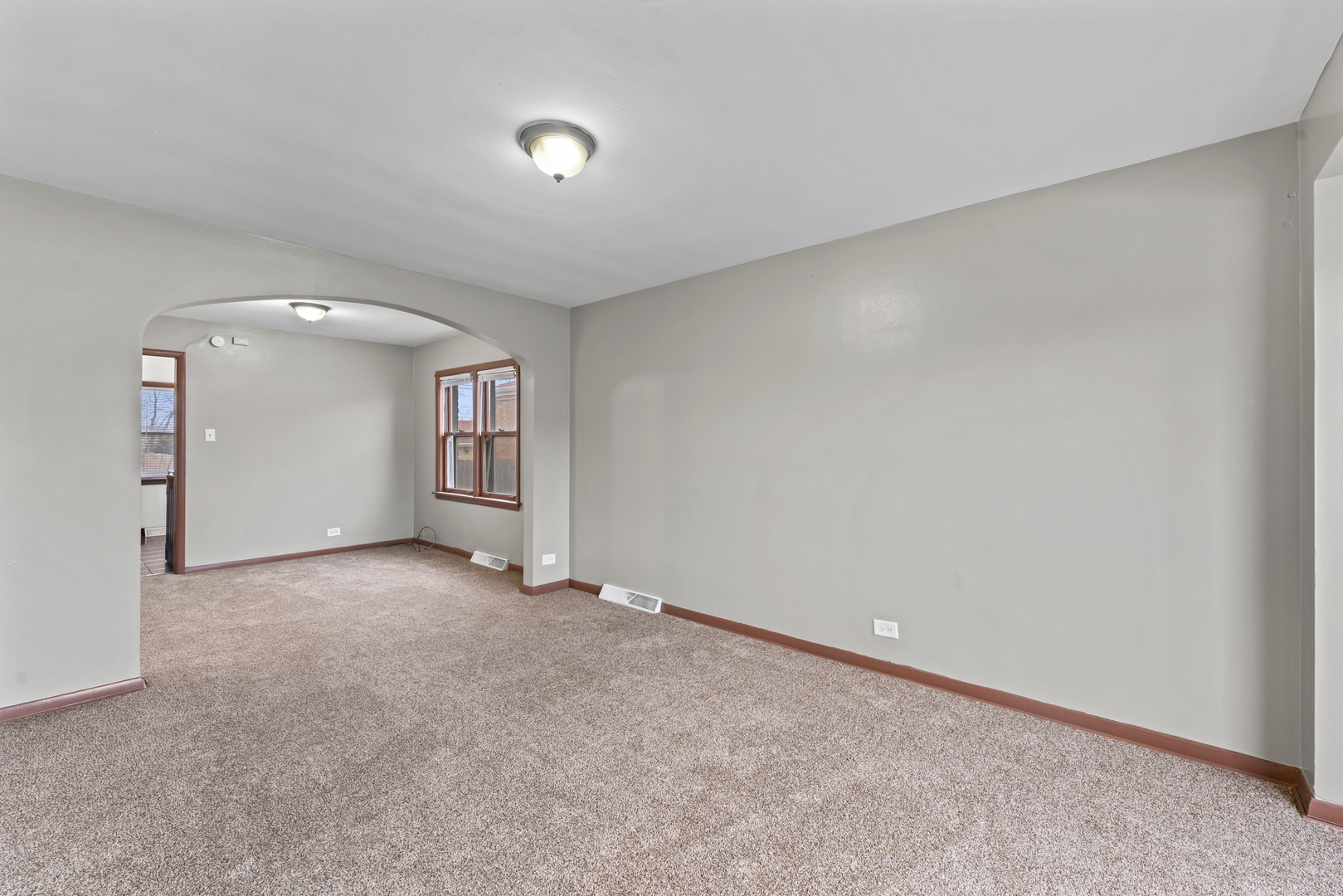 13904 S Tracy Avenue