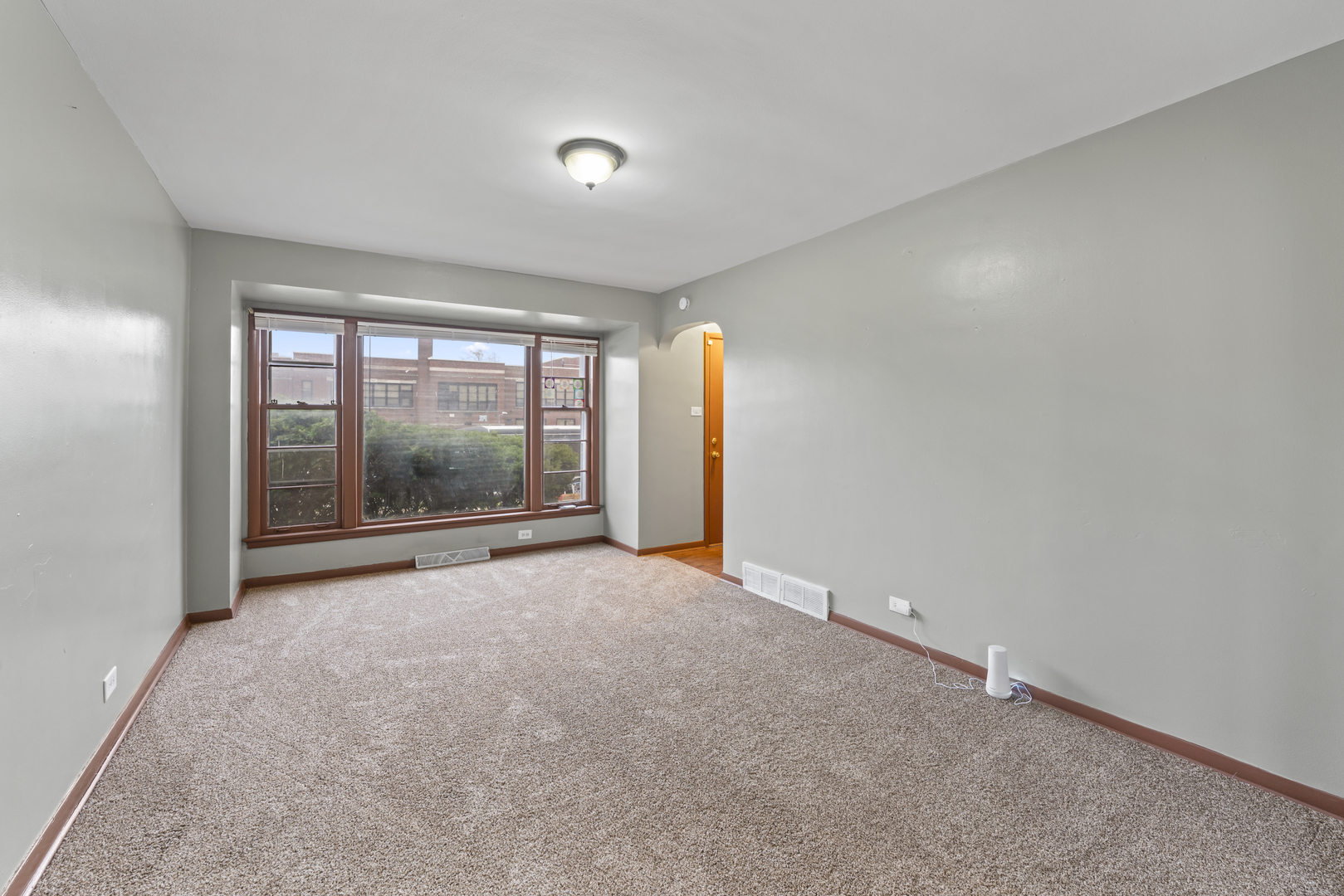 13904 S Tracy Avenue