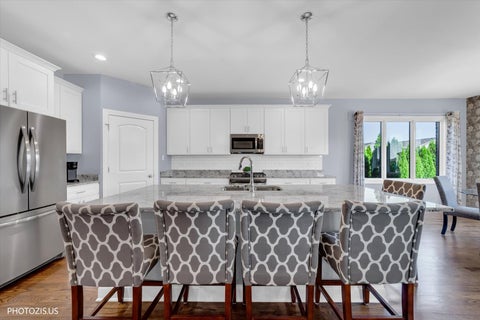 Tiny photo for 892 W Woodlawn Road, New Lenox, IL 60451 (MLS # 12740890)