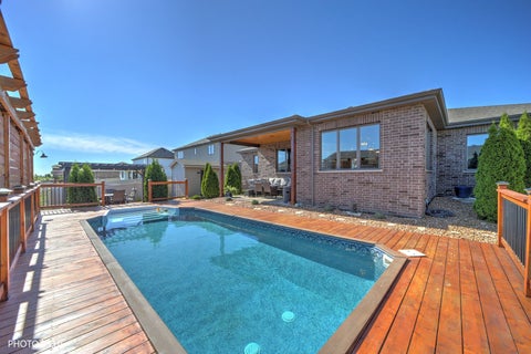 Tiny photo for 892 W Woodlawn Road, New Lenox, IL 60451 (MLS # 12740890)