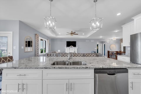 Tiny photo for 892 W Woodlawn Road, New Lenox, IL 60451 (MLS # 12740890)