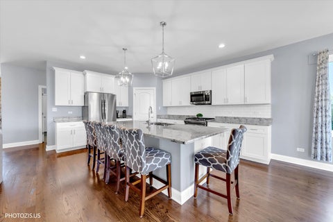 Tiny photo for 892 W Woodlawn Road, New Lenox, IL 60451 (MLS # 12740890)