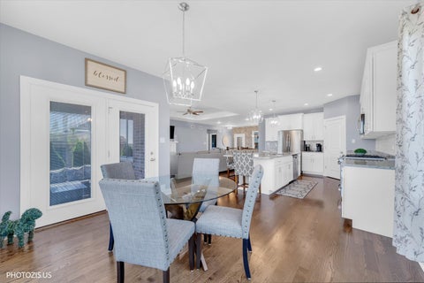 Tiny photo for 892 W Woodlawn Road, New Lenox, IL 60451 (MLS # 12740890)