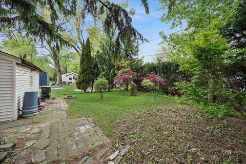 Tiny photo for 285 Desplaines Avenue, Riverside, IL 60546 (MLS # 12636928)