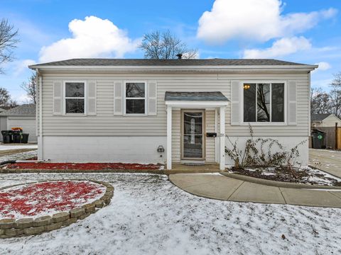 Photo of 215 Mayfield Drive, Streamwood, IL 60107 (MLS # 12537732)