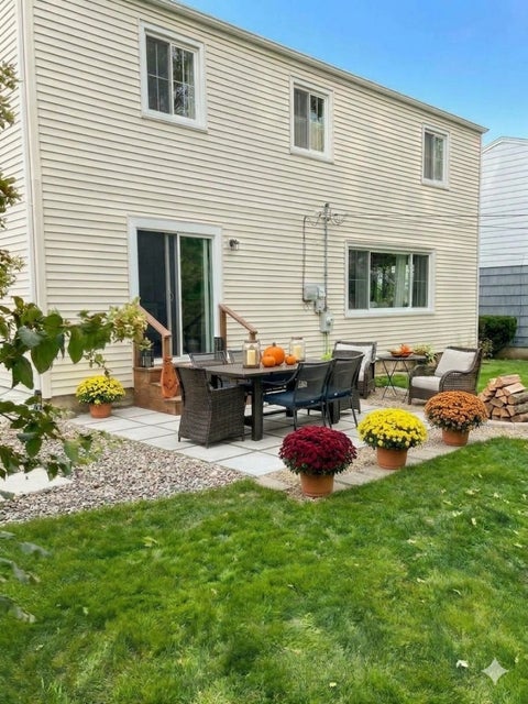 Tiny photo for 1319 Evergreen Road, Homewood, IL 60430 (MLS # 12783561)