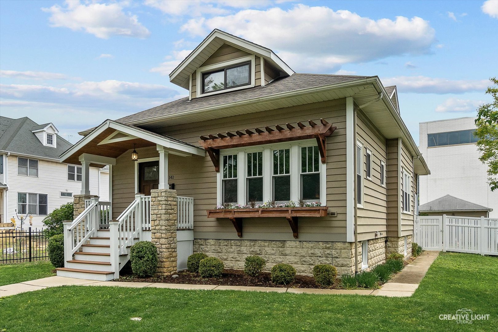 141 N Larch Avenue