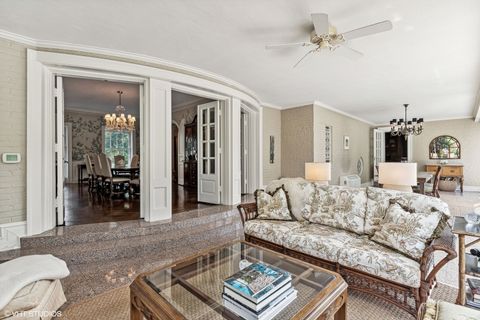 Tiny photo for 2020 Knollwood Road, Lake Forest, IL 60045 (MLS # 12345160)