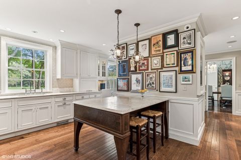 Tiny photo for 2020 Knollwood Road, Lake Forest, IL 60045 (MLS # 12345160)