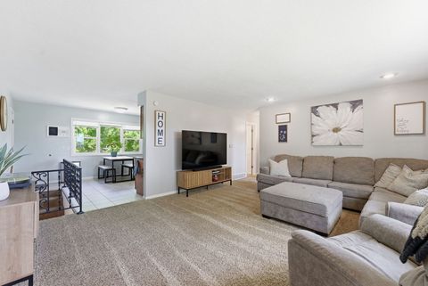 Tiny photo for 418 W 44th Street, Davenport, IA 52806 (MLS # 12630656)