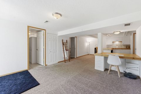 Tiny photo for 418 W 44th Street, Davenport, IA 52806 (MLS # 12630656)