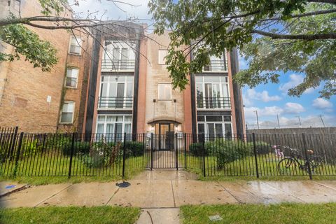 6225 S Kenwood Avenue 2N Chicago IL 60637