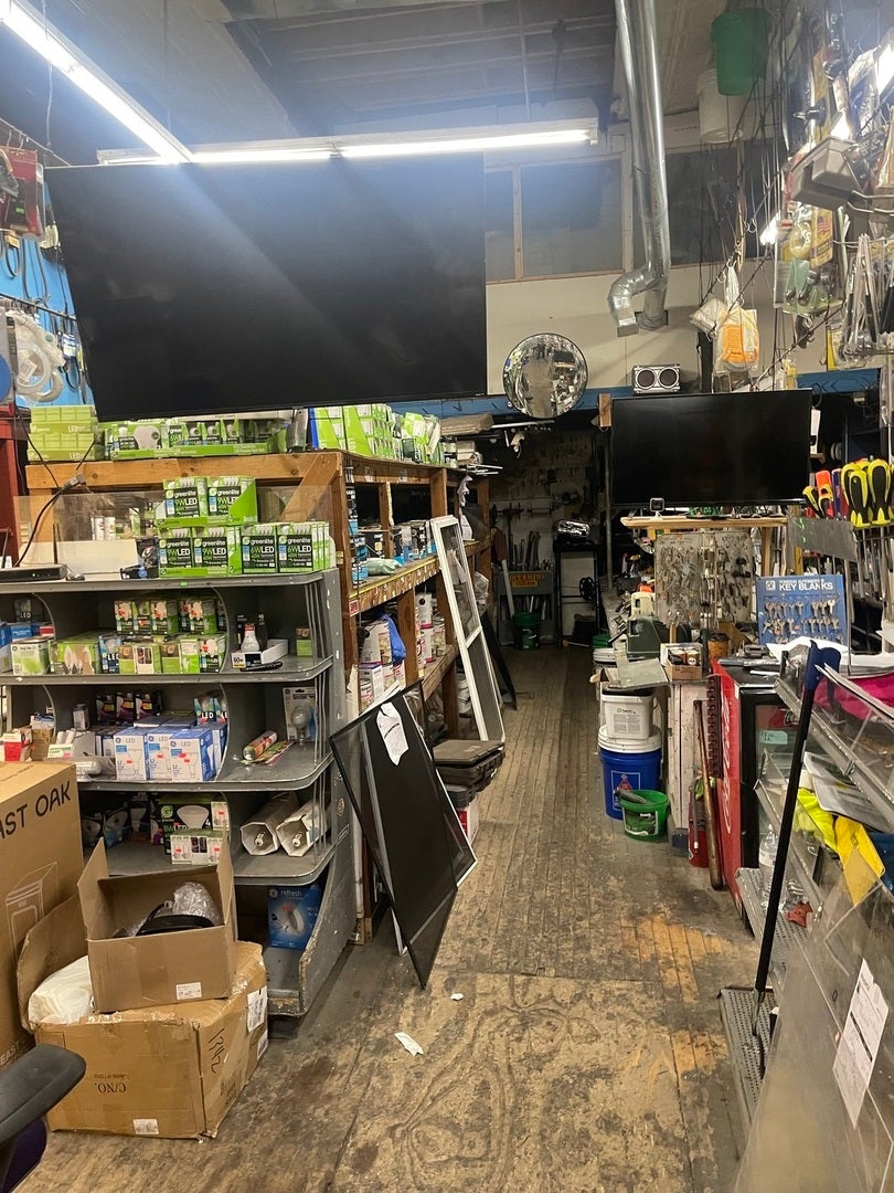 1013 W 63rd Street