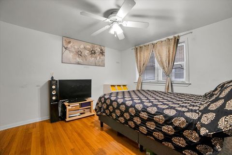 Tiny photo for 2257 Des Plaines Avenue #1NE, North Riverside, IL 60546 (MLS # 12628084)
