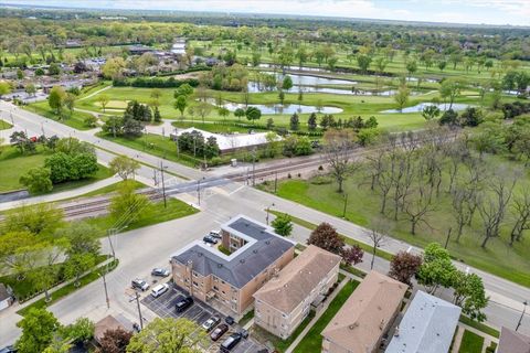 Tiny photo for 2257 Des Plaines Avenue #1NE, North Riverside, IL 60546 (MLS # 12628084)