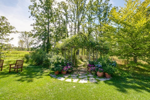 Tiny photo for 499 W Old Mill Road, Lake Forest, IL 60045 (MLS # 12628867)