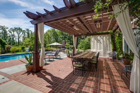 Tiny photo for 499 W Old Mill Road, Lake Forest, IL 60045 (MLS # 12628867)