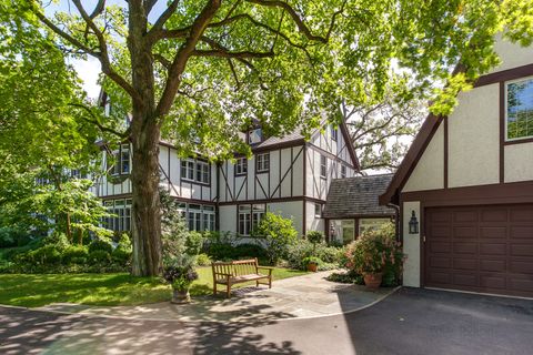 Tiny photo for 499 W Old Mill Road, Lake Forest, IL 60045 (MLS # 12628867)
