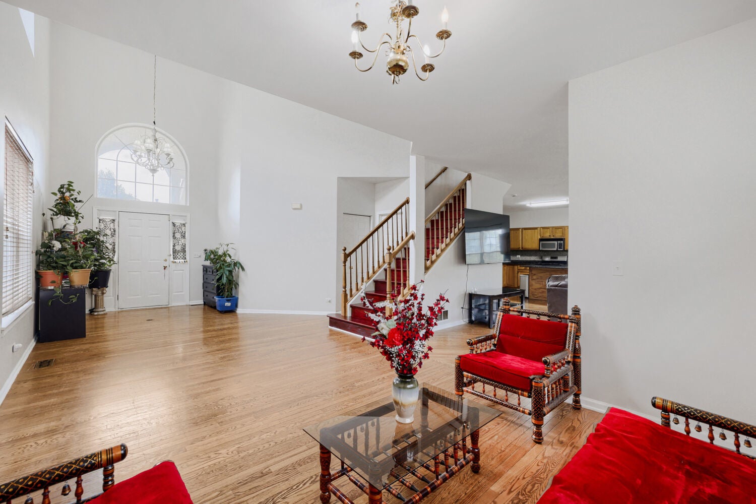 16 CLOVER Circle
