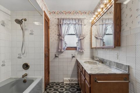 Tiny photo for 1706 Avalon Avenue, Joliet, IL 60435 (MLS # 12610034)