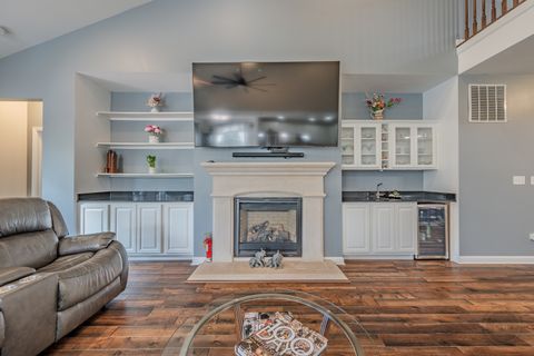 Tiny photo for 2942 Trillium Court E, Aurora, IL 60506 (MLS # 12627609)