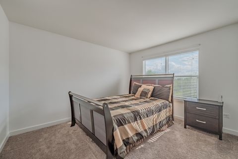 Tiny photo for 2942 Trillium Court E, Aurora, IL 60506 (MLS # 12627609)