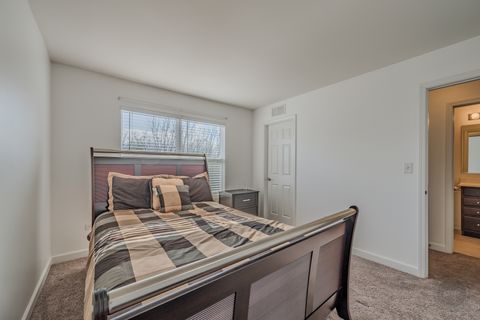 Tiny photo for 2942 Trillium Court E, Aurora, IL 60506 (MLS # 12627609)