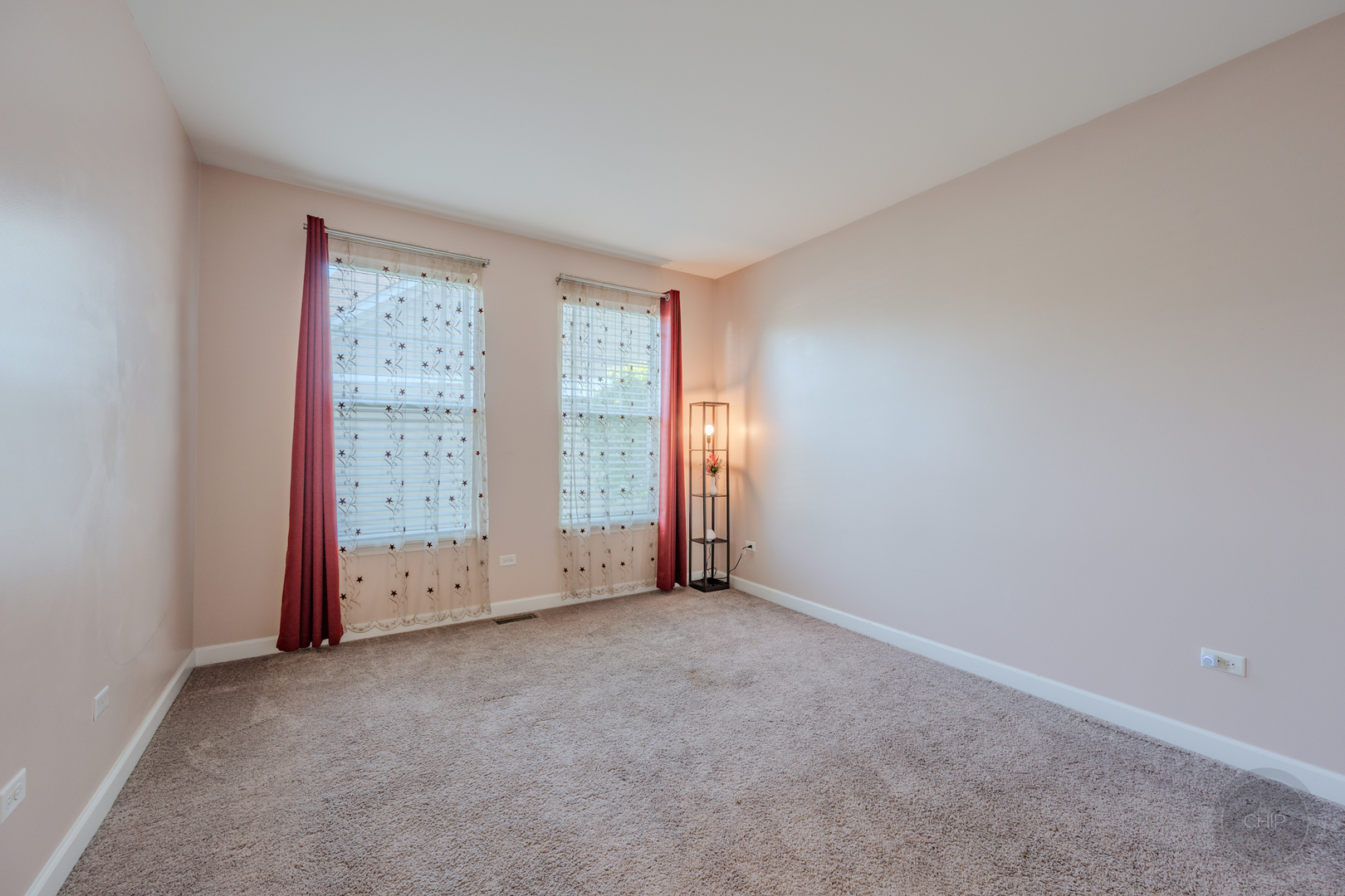 2942 Trillium Court E