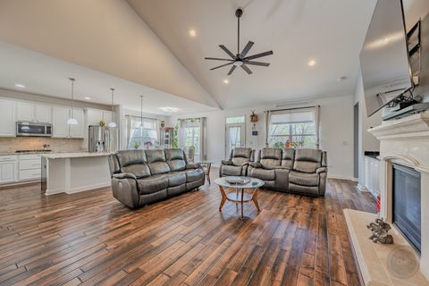 Tiny photo for 2942 Trillium Court E, Aurora, IL 60506 (MLS # 12627609)