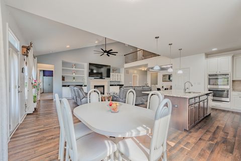 Tiny photo for 2942 Trillium Court E, Aurora, IL 60506 (MLS # 12627609)