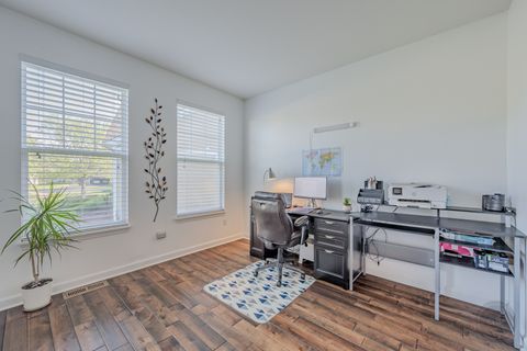 Tiny photo for 2942 Trillium Court E, Aurora, IL 60506 (MLS # 12627609)