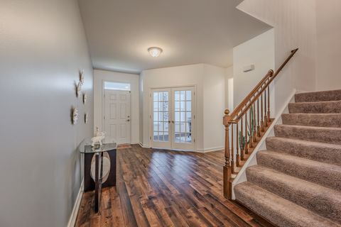 Tiny photo for 2942 Trillium Court E, Aurora, IL 60506 (MLS # 12627609)