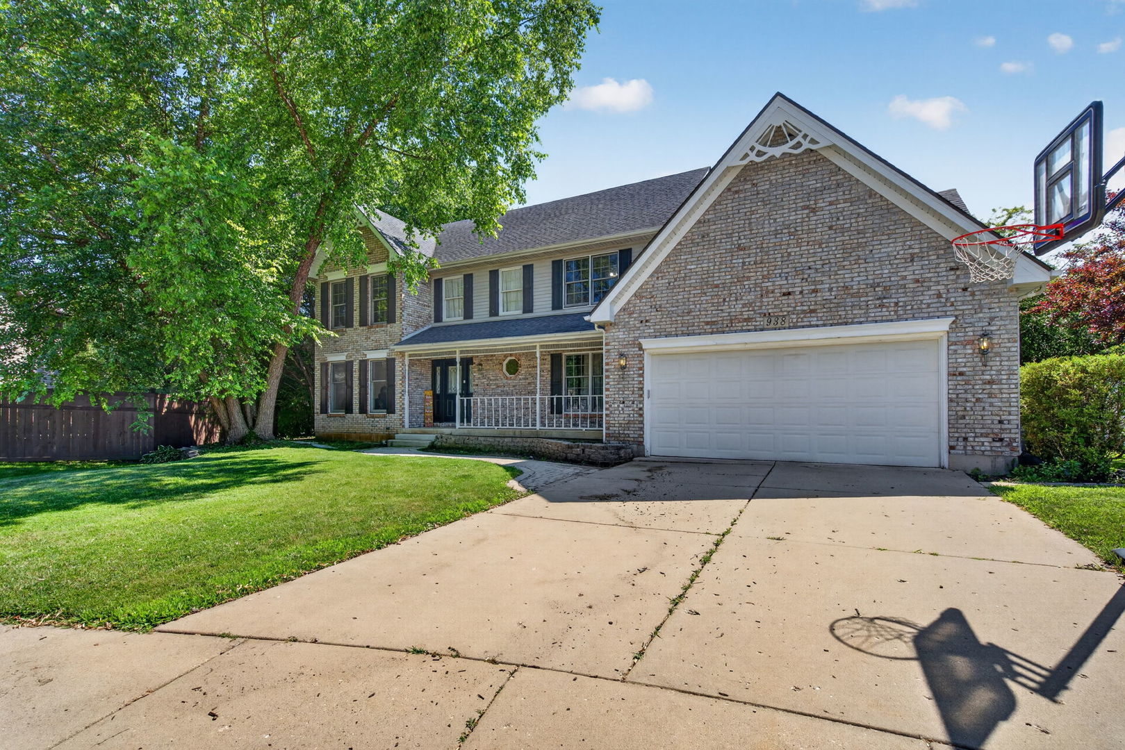 938 Stonehaven Court