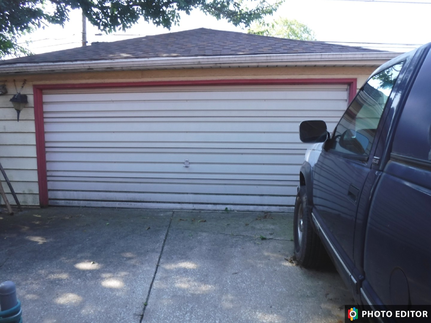 8627 44th Street