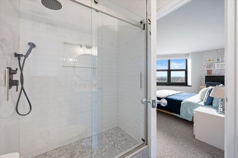 Tiny photo for 3660 N Lake Shore Drive #1613, Chicago, IL 60613 (MLS # 12589607)